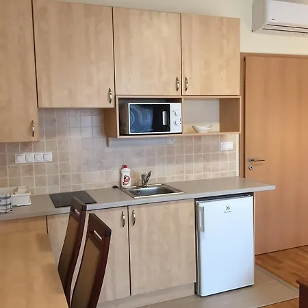 Apartment Mara Sarvar