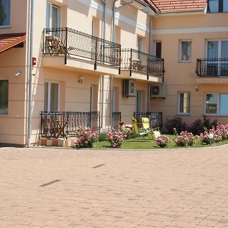 Apartment Mara *
